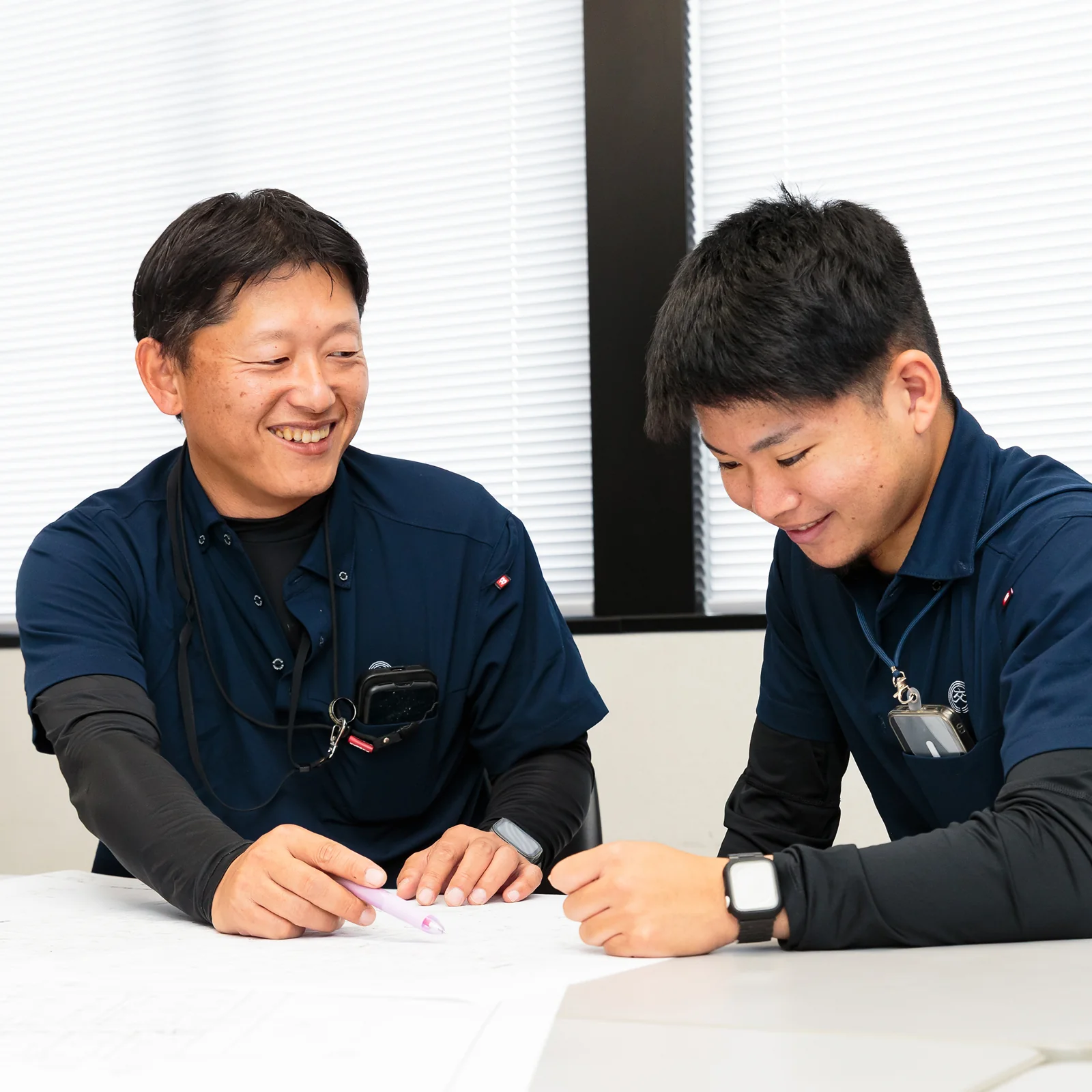 吉谷さん：配線作業の現場